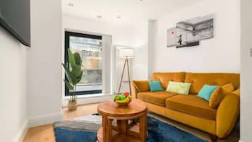 Smart TV, video games, books