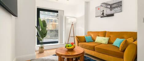 Smart-tv, tv-spel och böcker