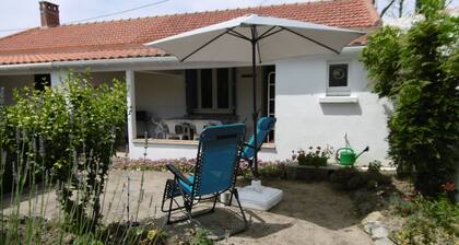 Charmante maison 4 personnes Ă L'Ăpine, proche plage