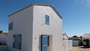 Exterior - New house in Barbâtre, near beach for 2 people (Barbâtre)