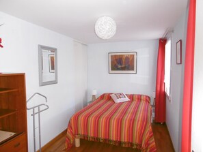 3 quartos