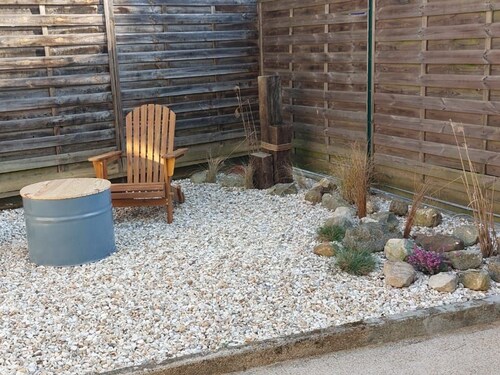 Quiet studio in central Châteauroux with parking