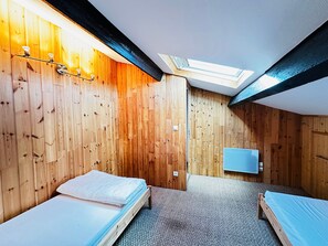 3 bedrooms