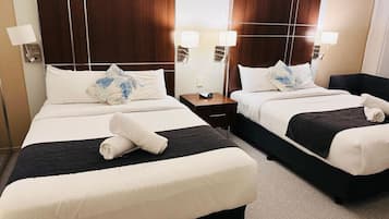 Iron/ironing board, WiFi, bed sheets