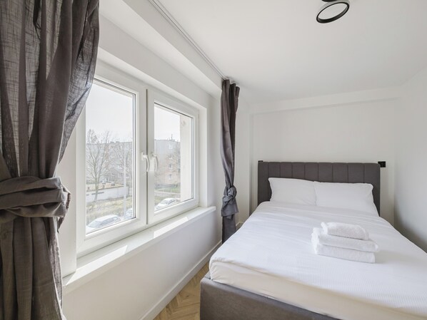 1 chambre, fer et planche à repasser, Wi-Fi, draps fournis