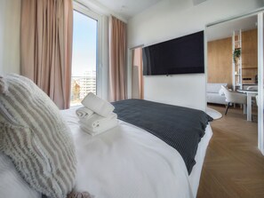 1 bedroom, iron/ironing board, WiFi, bed sheets