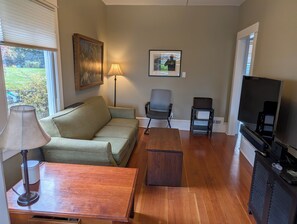 Smart TV, books, offices, computer monitors
