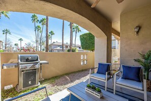 Terrace/patio - Fantastic 2 BD Old Town Scottsdale Condo (Scottsdale)