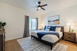 2 dormitorios, tabla de planchar con plancha, wifi gratis y ropa de cama