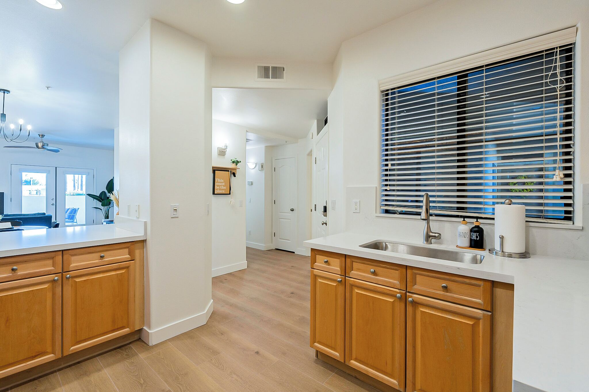 المنشأة من الداخل