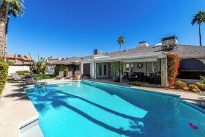 Outdoor pool, a heated pool - Enchanting 4bd Scottsdale Home (Scottsdale)