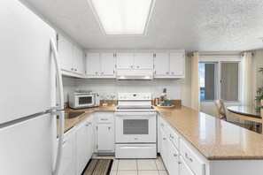 Fridge, microwave, dishwasher, coffee/tea maker