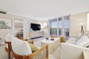 2 bedrooms, desk, iron/ironing board, WiFi