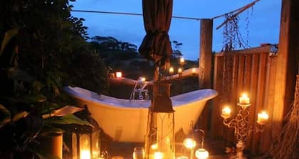Rosebud Cottage - Romantic Getaway
