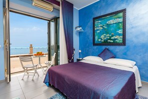 2 bedrooms, iron/ironing board, free WiFi, bed sheets - Casa Mare Sea View with Air Conditioning (Giardini Naxos)
