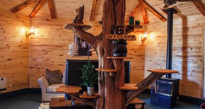 Bear Necessities Cabin, Mesa Verde Getaway