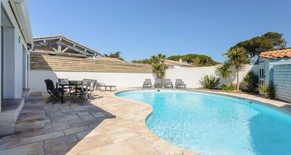 L'Avocette Ă Bois-Plage-en-RĂ© : Villa Haut Standing avec Piscine - Plage & Centre