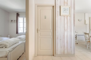 2 dormitoris, planxa i posts de planxar i wifi gratuïta 