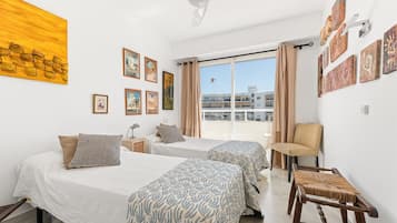 3 habitaciones, tabla de planchar con plancha y wifi gratis