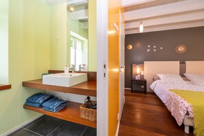 1 chambre, Wi-Fi gratuit, draps fournis