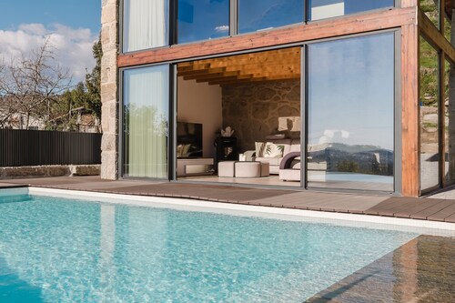 Ferienhaus 'Dunas E Abraços' mit Bergblick, Wi-Fi und Klimaanlage