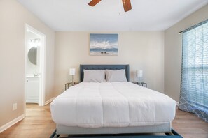 3 bedrooms, iron/ironing board, WiFi, bed sheets