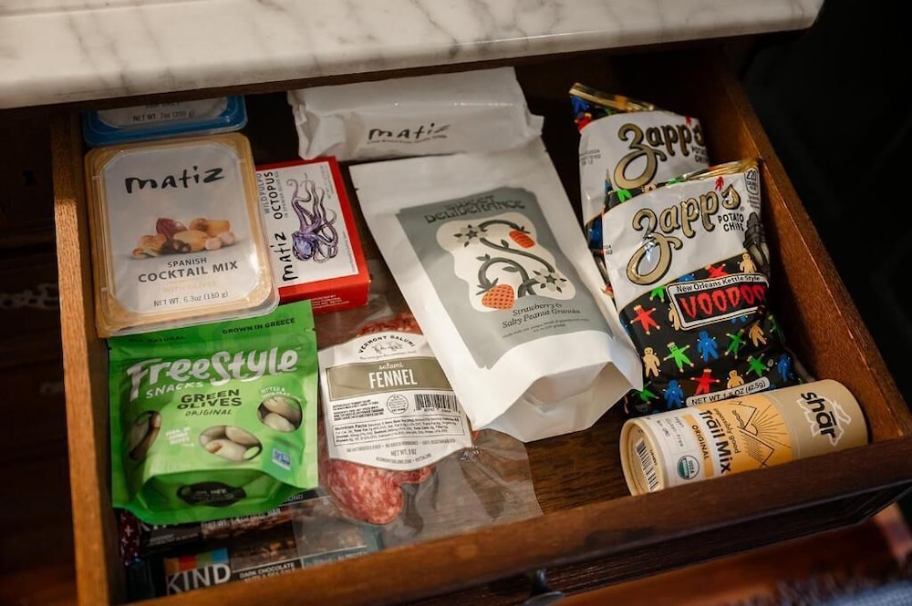 The Celestine by null