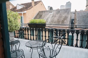Double Room, 1 Queen Bed, Balcony, City View | Balcony view
