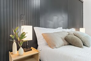 3 間睡房、書桌、熨斗/熨衫板、Wi-Fi