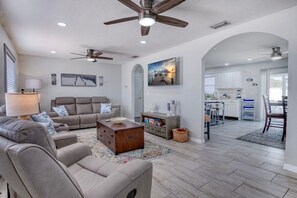 TV - Black Friday Deals NOW - Holidays at Sandpiper (Bradenton)