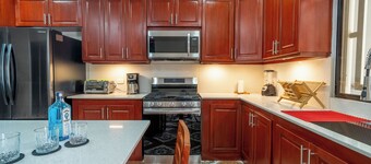 Spacious 5-bedroom house in welcoming Managua with WiFi, AC