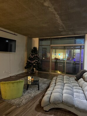 Fernseher