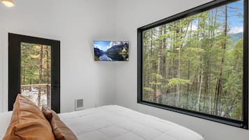 2 slaapkamers, een strijkplank/strijkijzer, gratis wifi, beddengoed