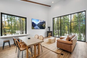 Interior - Off Grid Stays - Treehouse #1 (Columbia Falls)