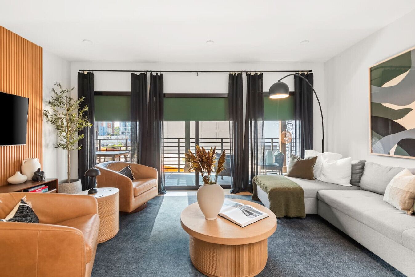 Smart-TV, Tischtennisplatte