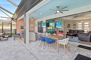 Interior - P.S. Waves Await (Cape Coral)
