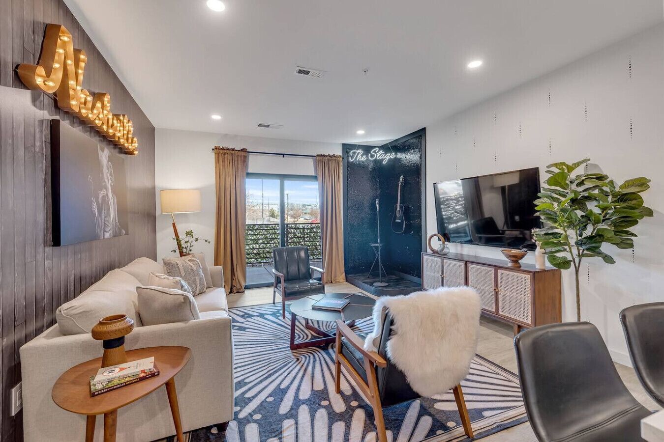 TV, ping pong, books