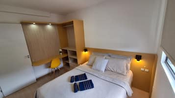 2 Schlafzimmer, Bügeleisen/Bügelbrett, WLAN, Bettwäsche