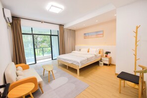 3 bedrooms, blackout curtains, free WiFi