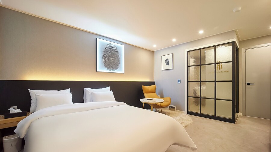 Carlton Hotel Bupyeong