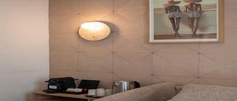 1 Schlafzimmer, Schreibtisch, BĂŒgeleisen/BĂŒgelbrett, kostenloses WLAN