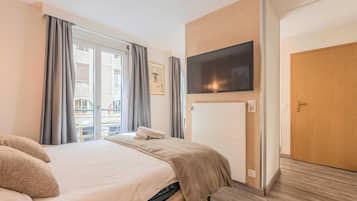 1 chambre, bureau, accès Internet, draps fournis