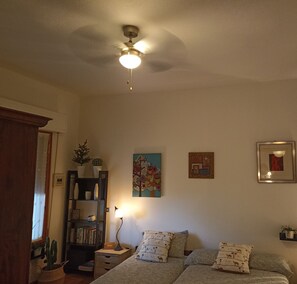 1 quarto, ferros/tábuas de passar roupa, Wi-Fi de cortesia