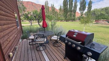 Bungalow, Mountain View | Terrace/patio