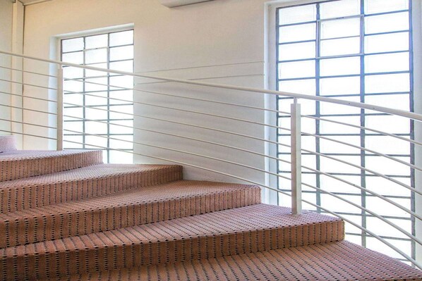 Interior - Modern Apartment - AC- 1BR-2P- Geneva (Genève)