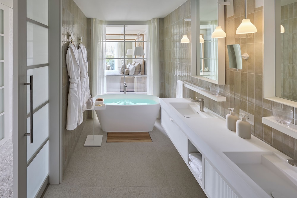 Roki Collection by null