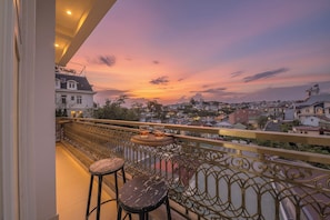 Deluxe Double Room, Courtyard View | Balcony view