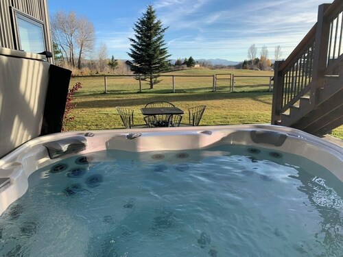Newly Built 4 Bedroom House Centrally located in the Heart of Teton Valley