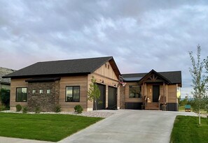 Exterior - Newly Built 4 Bedroom House Centrally located in the Heart of Teton Valley (Driggs)