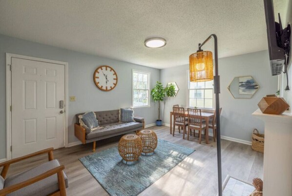 Smart TV, fireplace, offices
